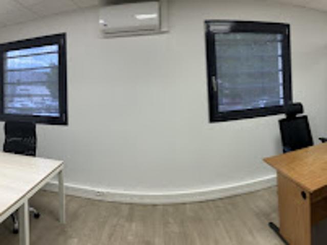 Location Bureaux 1 pièce 16 m2 Venissieux