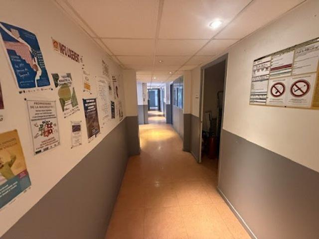 Location Bureaux 1 pièce 180 m2 Marseille 1er
