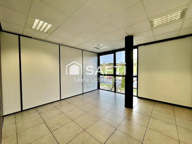 Location Bureaux 1 pièce 19 m2 Saint Jean