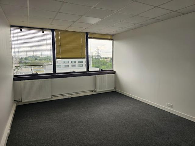 Location Bureaux 1 pièce 20 m2 Cergy