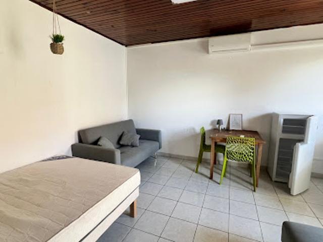 Location Bureaux 1 pièce 20 m2 Fort de france