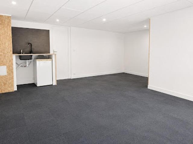 Location Bureaux 1 pièce 28 m2 Frejus