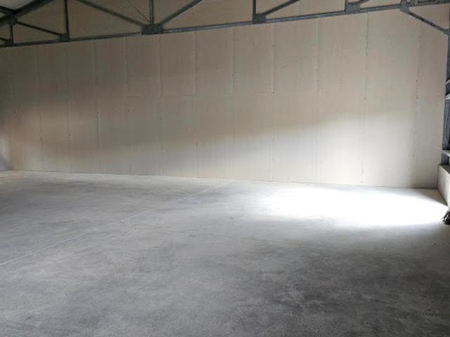 Location Bureaux 1 pièce 300 m2 Apt
