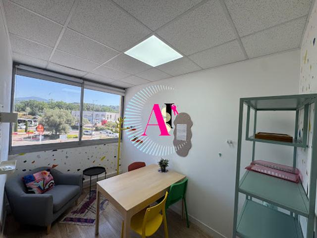 Location Bureaux 1 pièce 7 m2 Grasse