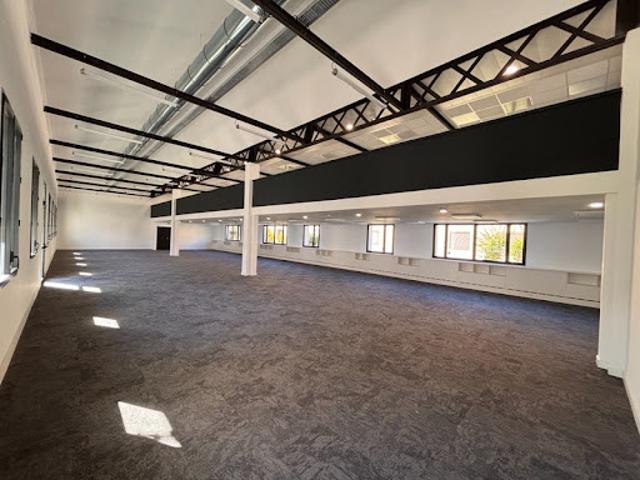 Location Bureaux 1 pièce 659 m2 Venissieux