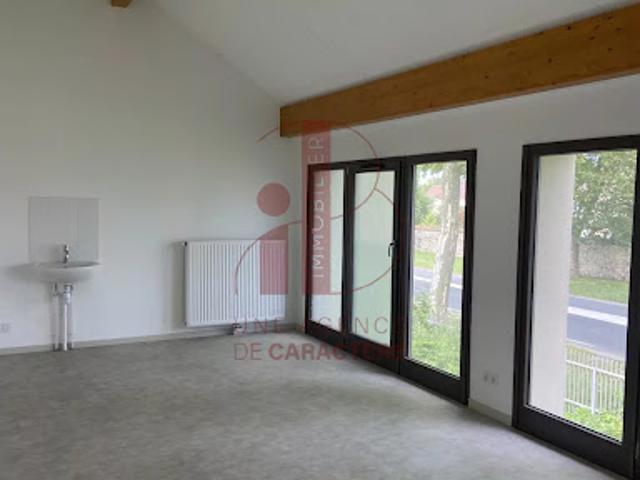 Location Bureaux 24.42 m2 Chailly en Bière
