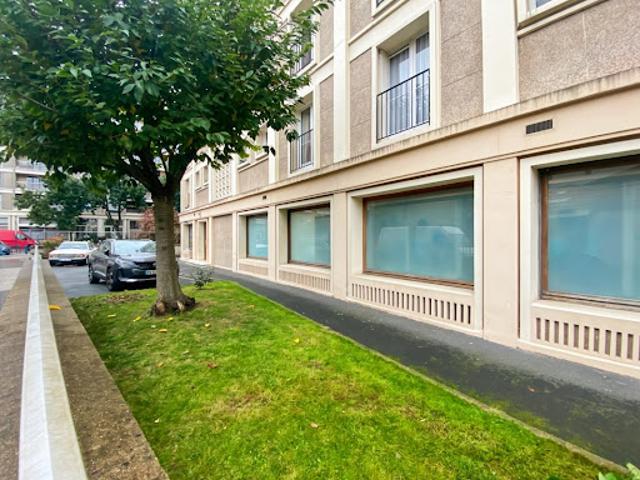 Location Bureaux 276 m2 Pantin