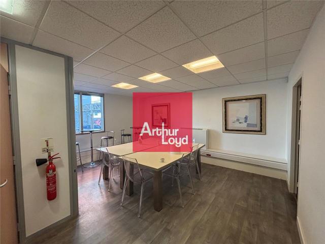Location bureaux 200 m² Grenoble Europole Proche gare et transports