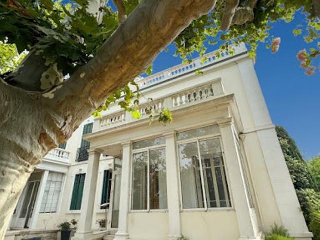 Location Bureaux 223 m2 Marseille 9ème
