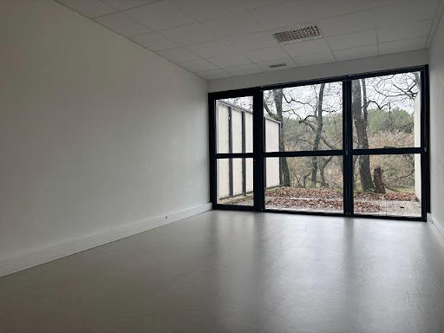 Location Bureaux 23 m2 Saint Cannat