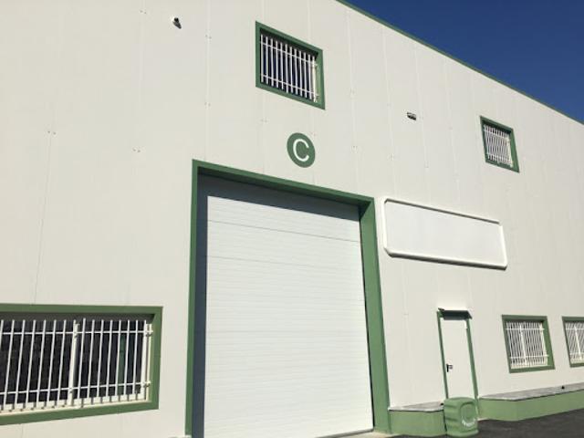 Location Bureaux 2 pièces 278 m2 Gemenos