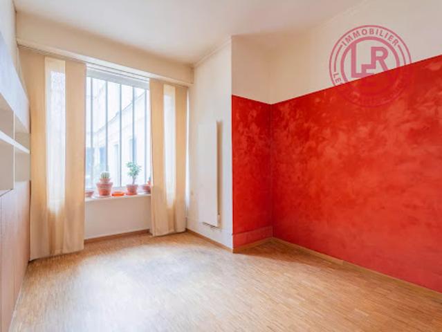 Location Bureaux 2 pièces 50 m2 Paris 3ème