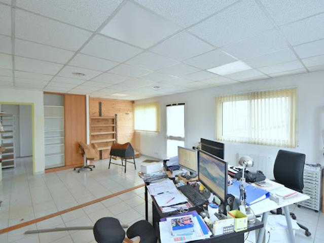 Location Bureaux 2 pièces 52 m2 Cugand