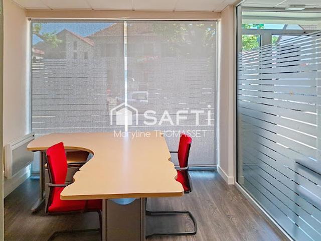 Location Bureaux 300 m2 Frangy