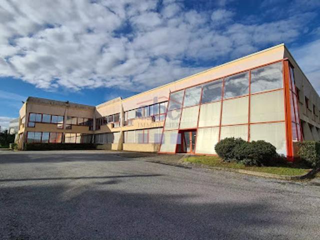 Location Bureaux 31 pièces 1062.55 m2 Albi