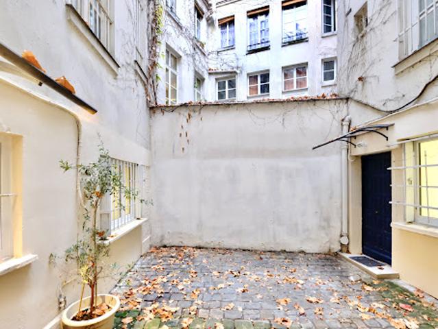 Location Bureaux 33 m2 Paris 3ème