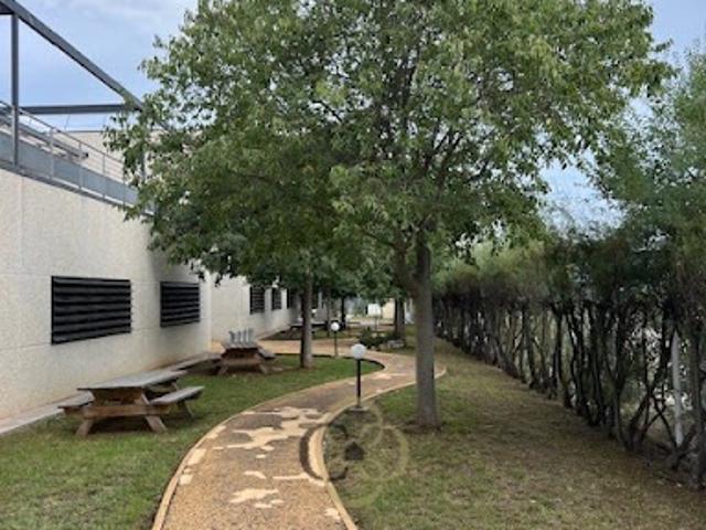 Location Bureaux 3 pièces 457 m2 Montpellier