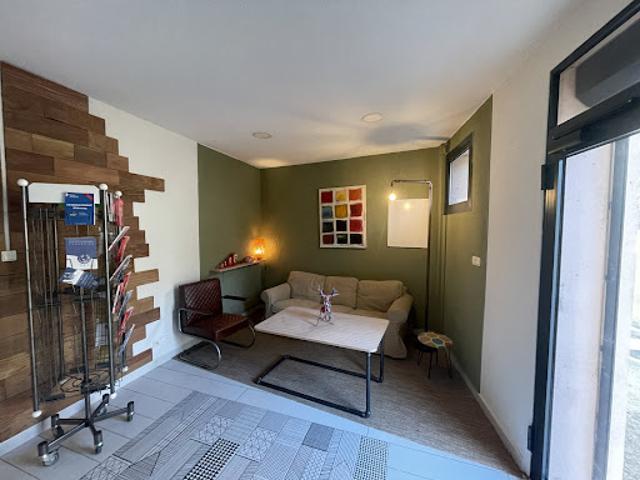Location Bureaux 3 pièces 45 m2 Beziers
