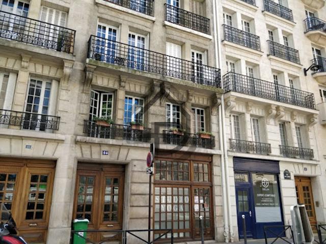 Location Bureaux 3 pièces 66 m2 Paris 15ème