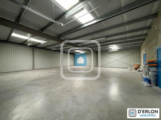 Location Bureaux 0 pièces 454 m2 Gueux