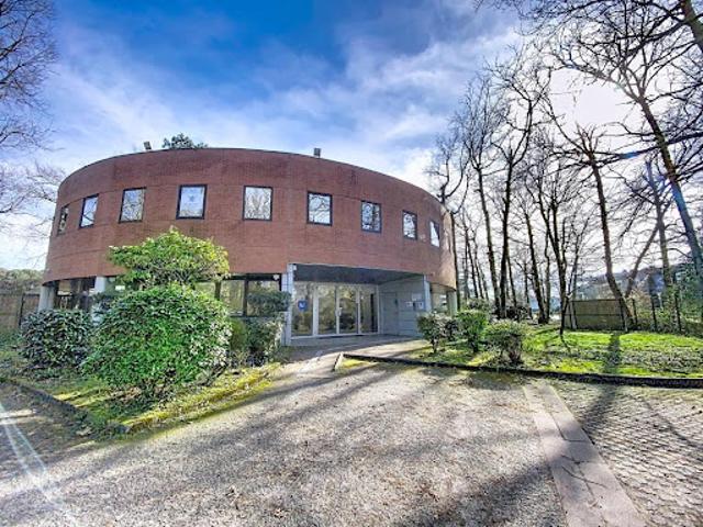 Location Bureaux 488 m2 Merignac