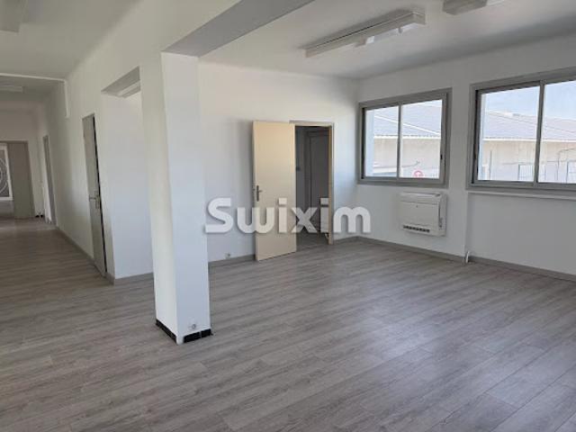 Location Bureaux 4 pièces 100 m2 Orange