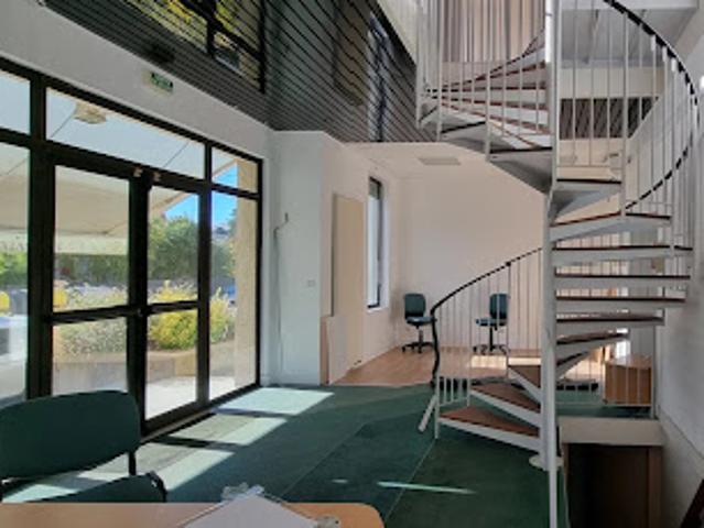 Location Bureaux 4 pièces 113 m2 Bergerac
