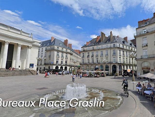 Location Bureaux 4 pièces 85 m2 Nantes