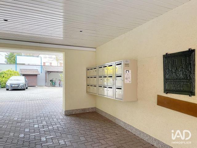 Location Bureaux 56 m²