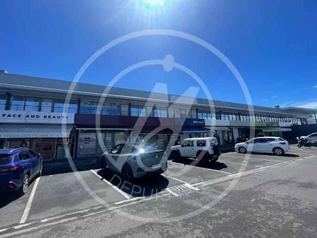 Location Bureaux 50 m2 Baie mahault