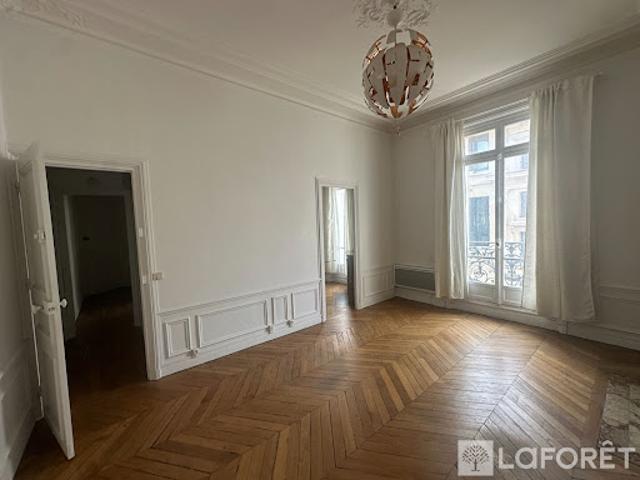 Location Bureaux 51 m2 Paris 2ème