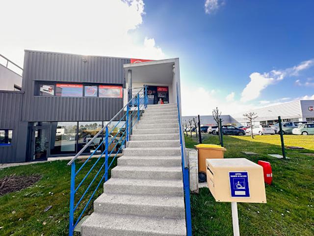 Location Bureaux 5 pièces 150 m2 Plerin