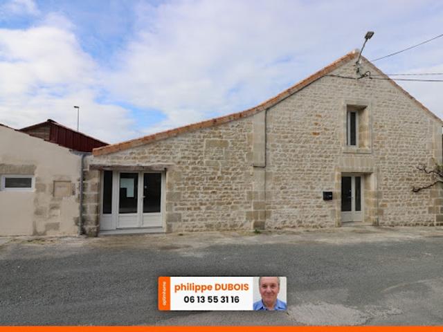 Location Bureaux 5 pièces 175 m2 Rochefort