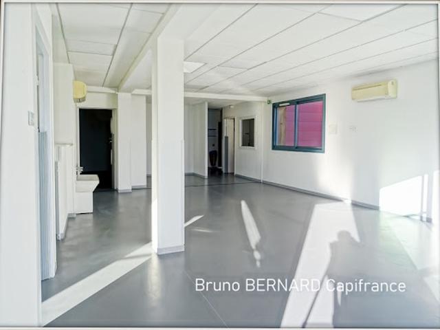 Location Bureaux 5 pièces 126 m2 Lannemezan