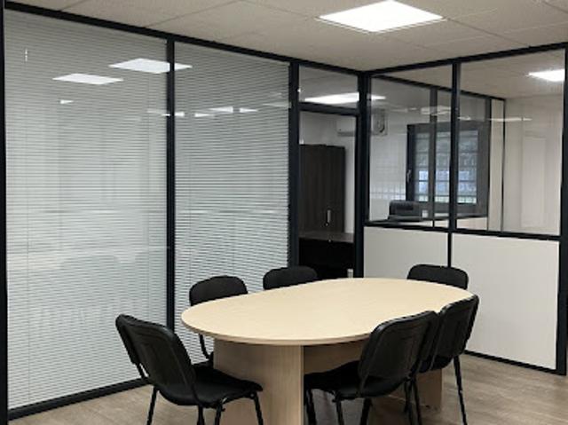 Location Bureaux 5 pièces 85 m2 Venissieux