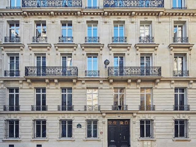 Location Bureaux 67 m2 Paris 8ème