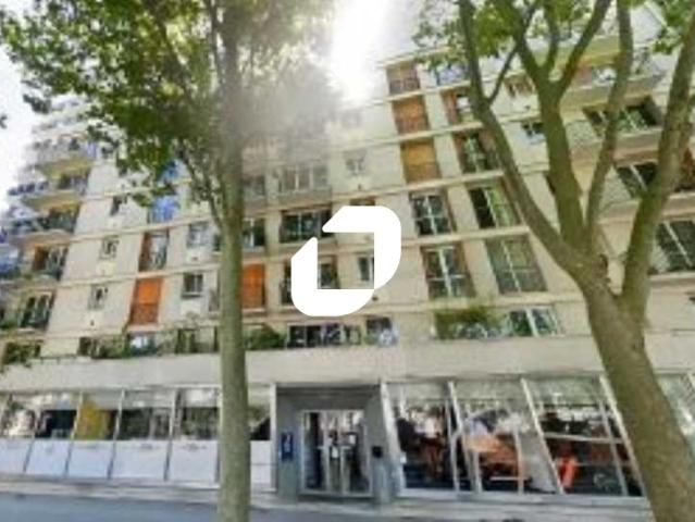 Location bureaux 600 m² Paris 19 Proche Canal de l'Ourcq et métro Laumière