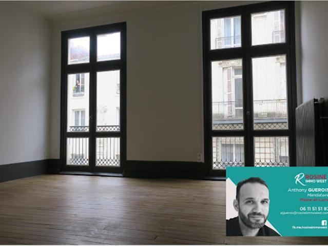 Location Bureaux 6 pièces 107 m2 Angers