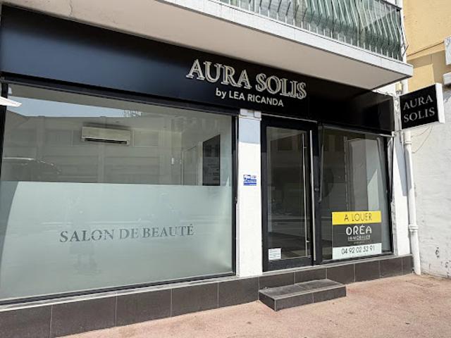 Location Bureaux 6 pièces 55.74 m2 Cagnes sur Mer