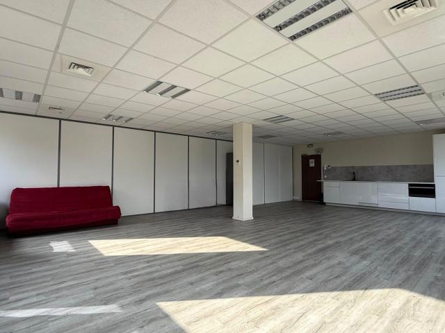 Location Bureaux 75 m²