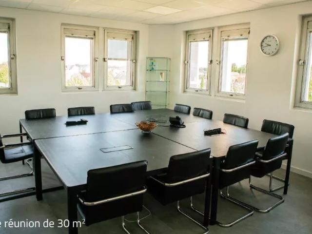 Location Bureaux 80 m²