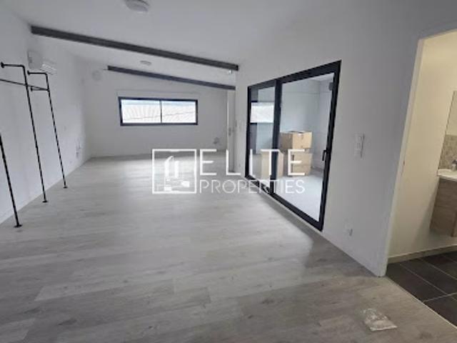 Location Bureaux 83 m2 Mougins