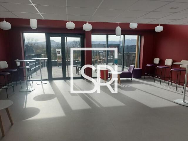 Location bureaux Clermont Ferrand Proche tram A et lignes C