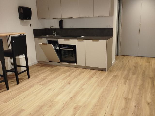 Location Bureau 53m2 ANNECY Zone Vovray
