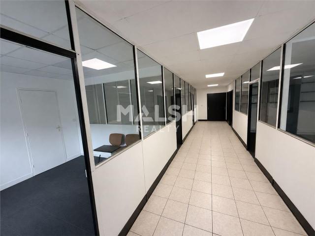 Location bureau Charvieu Chavagneux ZI Montbertrand proche A432