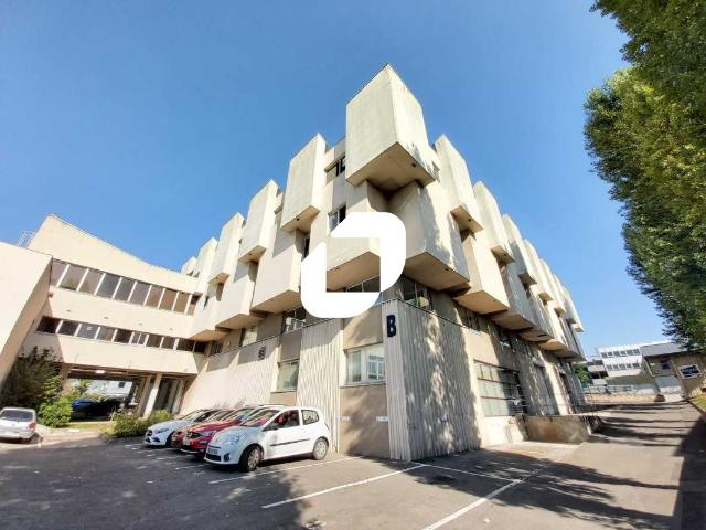 Location bureau Chilly Mazarin Proche A6, A10 et N7