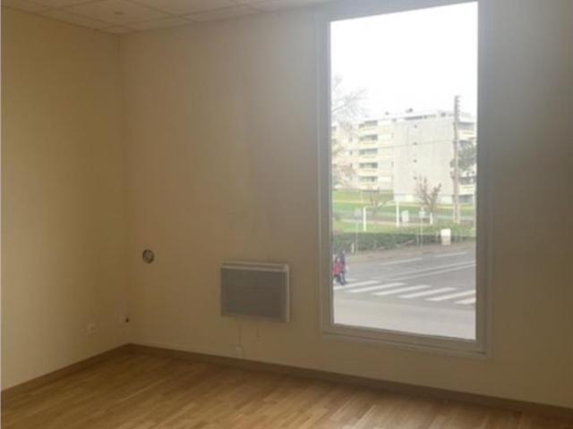 Location bureau Bourg en Bresse Proche bus et grands axes