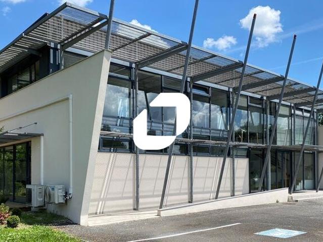Location bureau Bruges Proche bus et autoroute A630