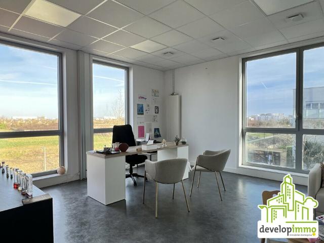 Location bureau Fleury sur Orne Proche bus et parking