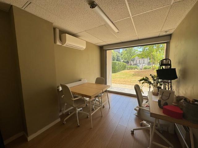 Location bureau Lyon 7 Immeuble Saint Louis, calme et verdure